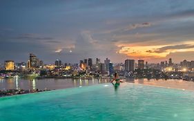 The Peninsula Phnom Penh