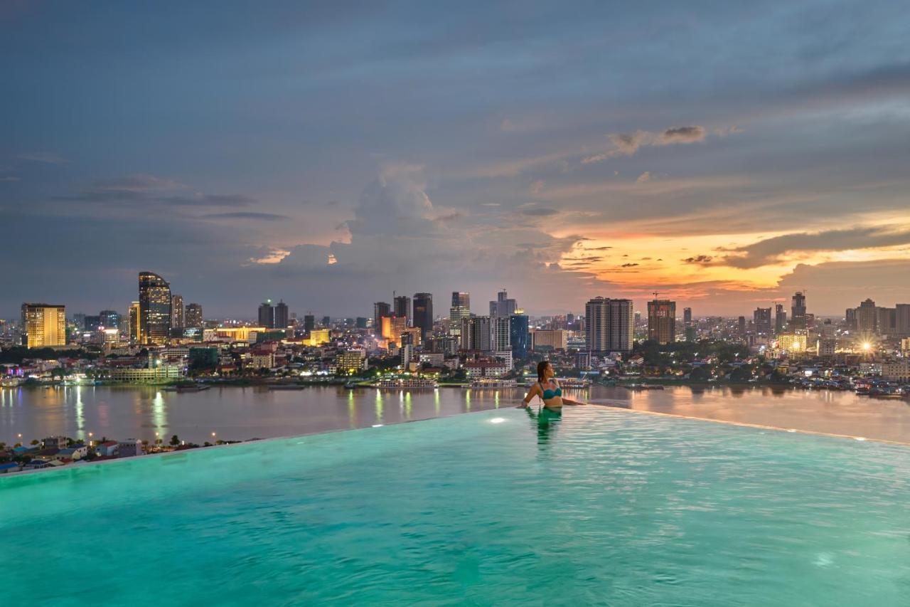 The Peninsula Phnom Penh Hotell Exteriör bild